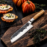 Forged Olive Santoku mes Messen Forged
