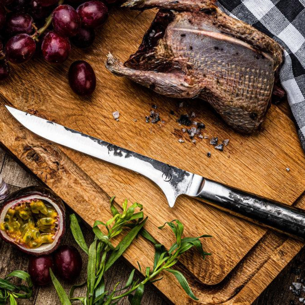 Intense Uitbeenmes Messen Forged